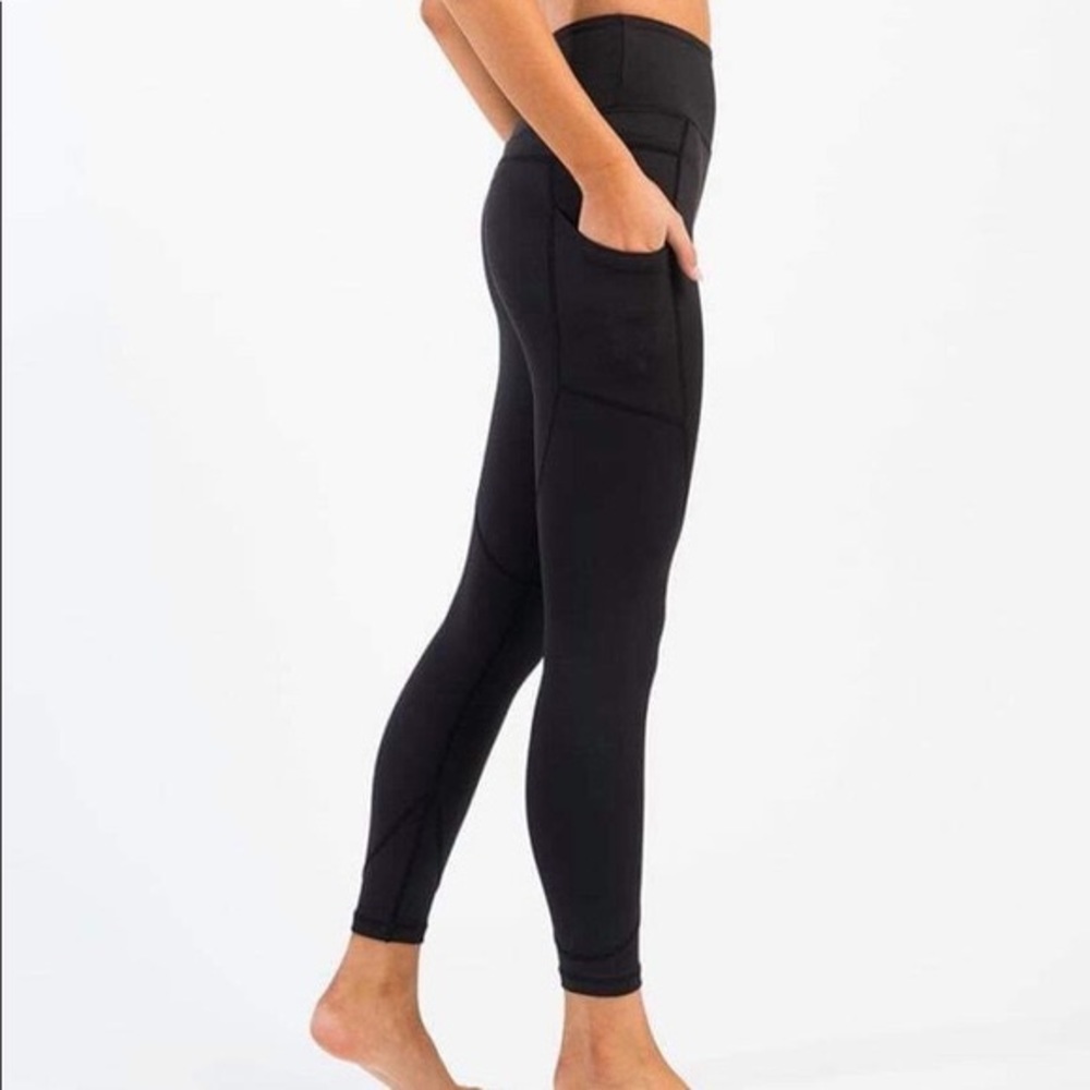 Zyia Black Light n Tight 7/8 legging